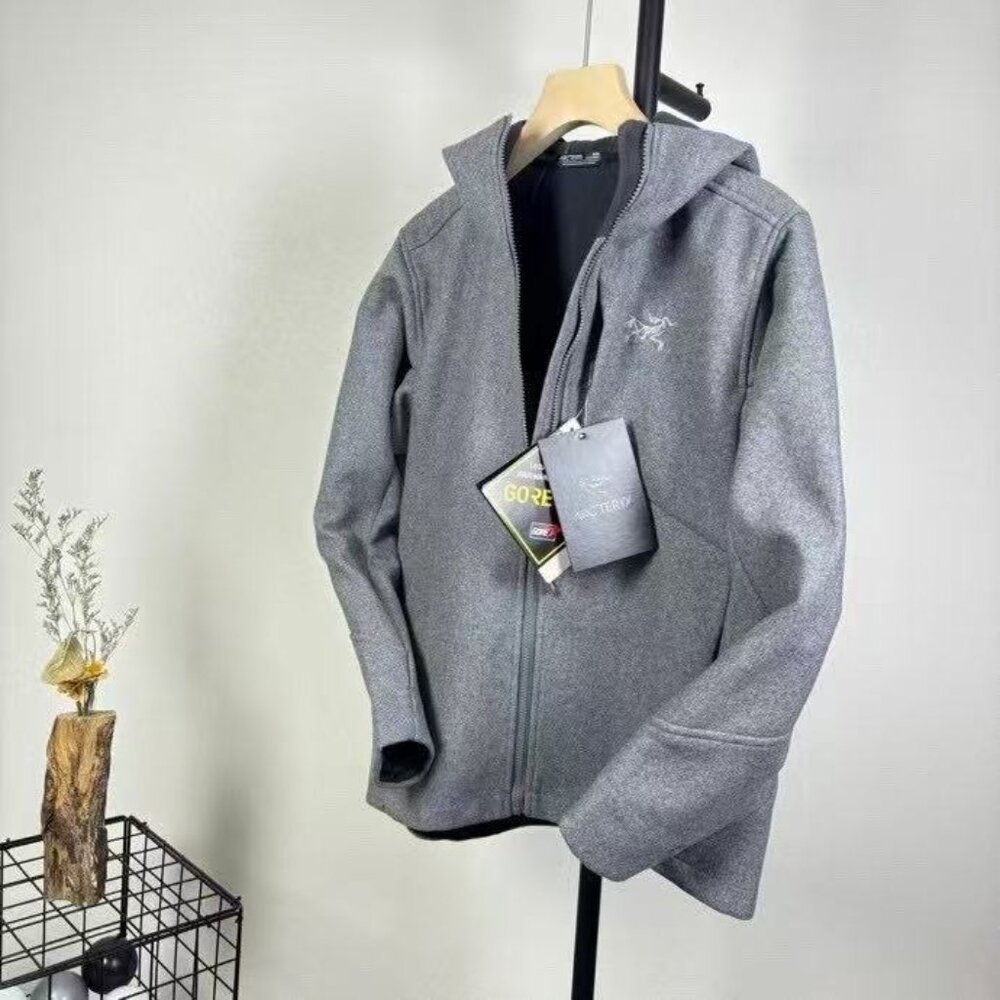 Arc'teryx Gamma MX Wool Windproof Softshell Jacke… - image 3